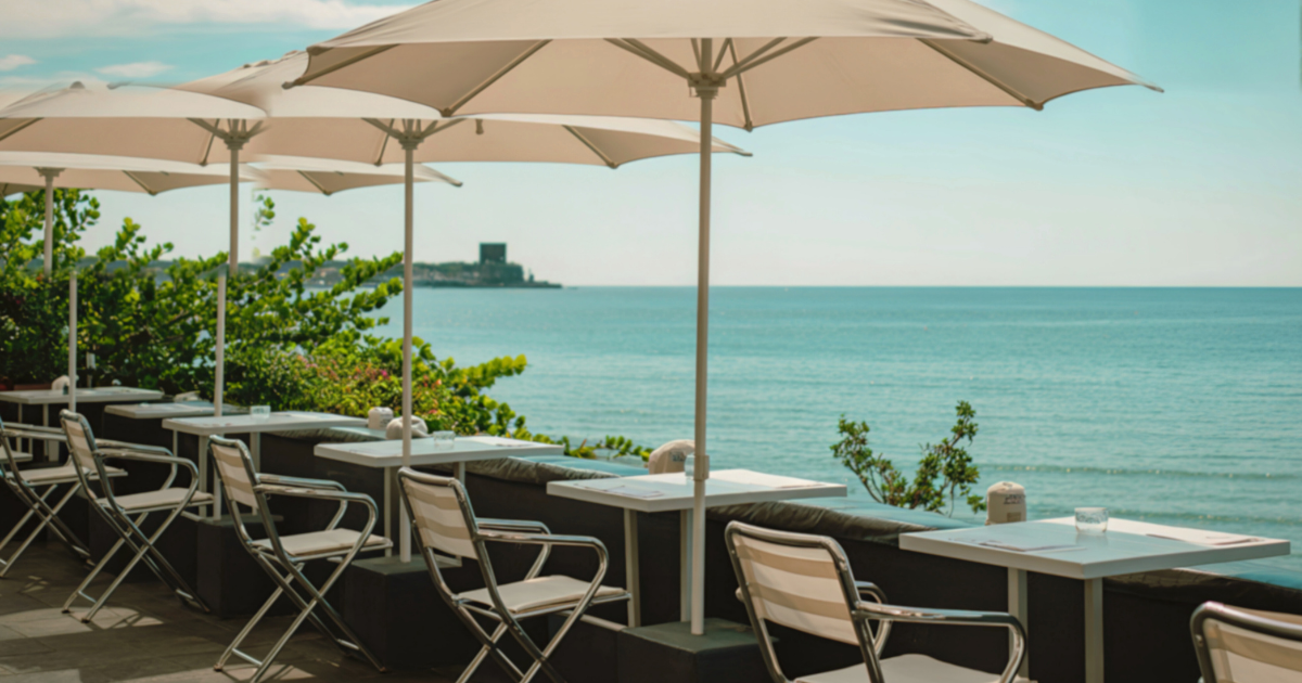 美容室帰りに立ち寄りたくなる逗子の海が見えるカフェ